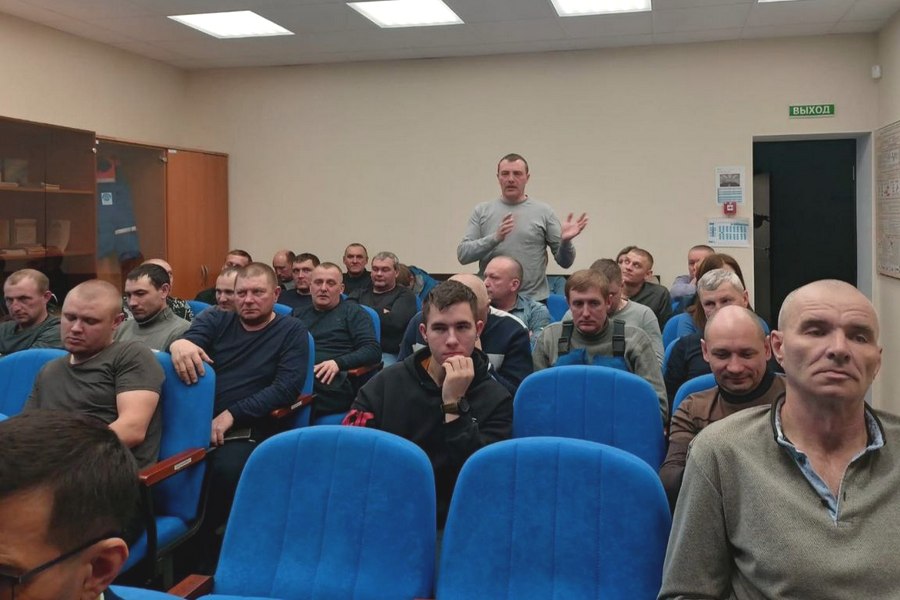 Встречи с трудовыми коллективами  в Чистопольских электрических сетях